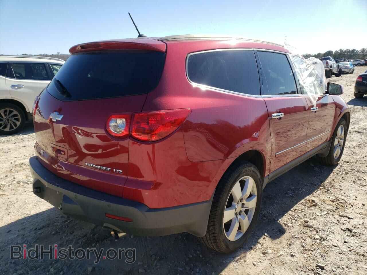 2012 CHEVROLET TRAVERSE - VIN: 1GNKRLED7CJ246710 - Фото 4
