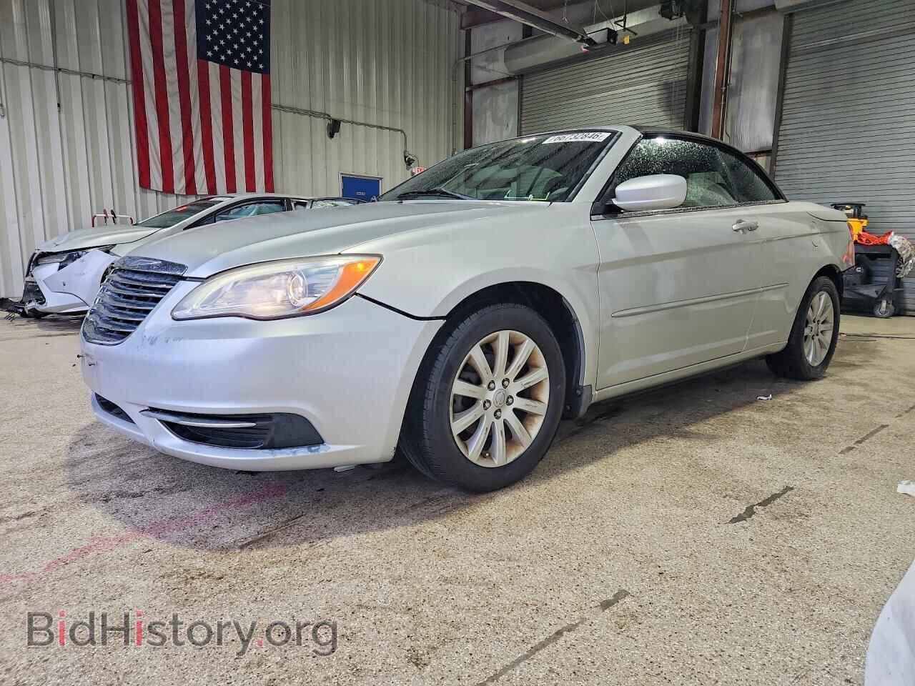 Photo 1C3BC2EB3BN589299 - CHRYSLER 200 2011