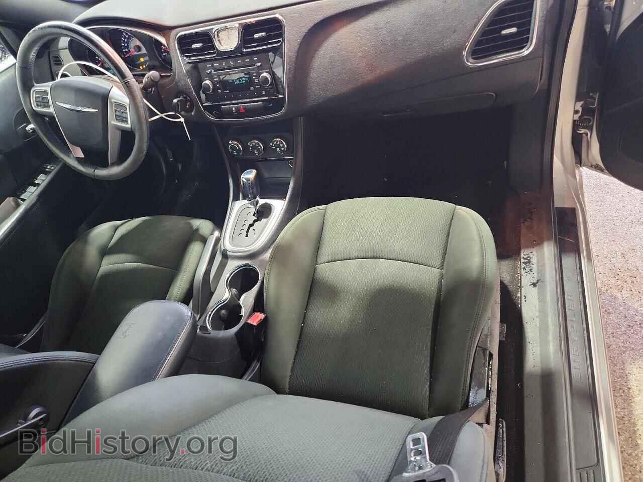 2011 CHRYSLER 200 - VIN: 1C3BC2EB3BN589299 - Фото 8