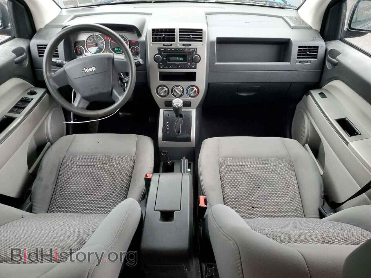 2007 JEEP COMPASS - VIN: 1J8FF47W57D110564 - Фото 8