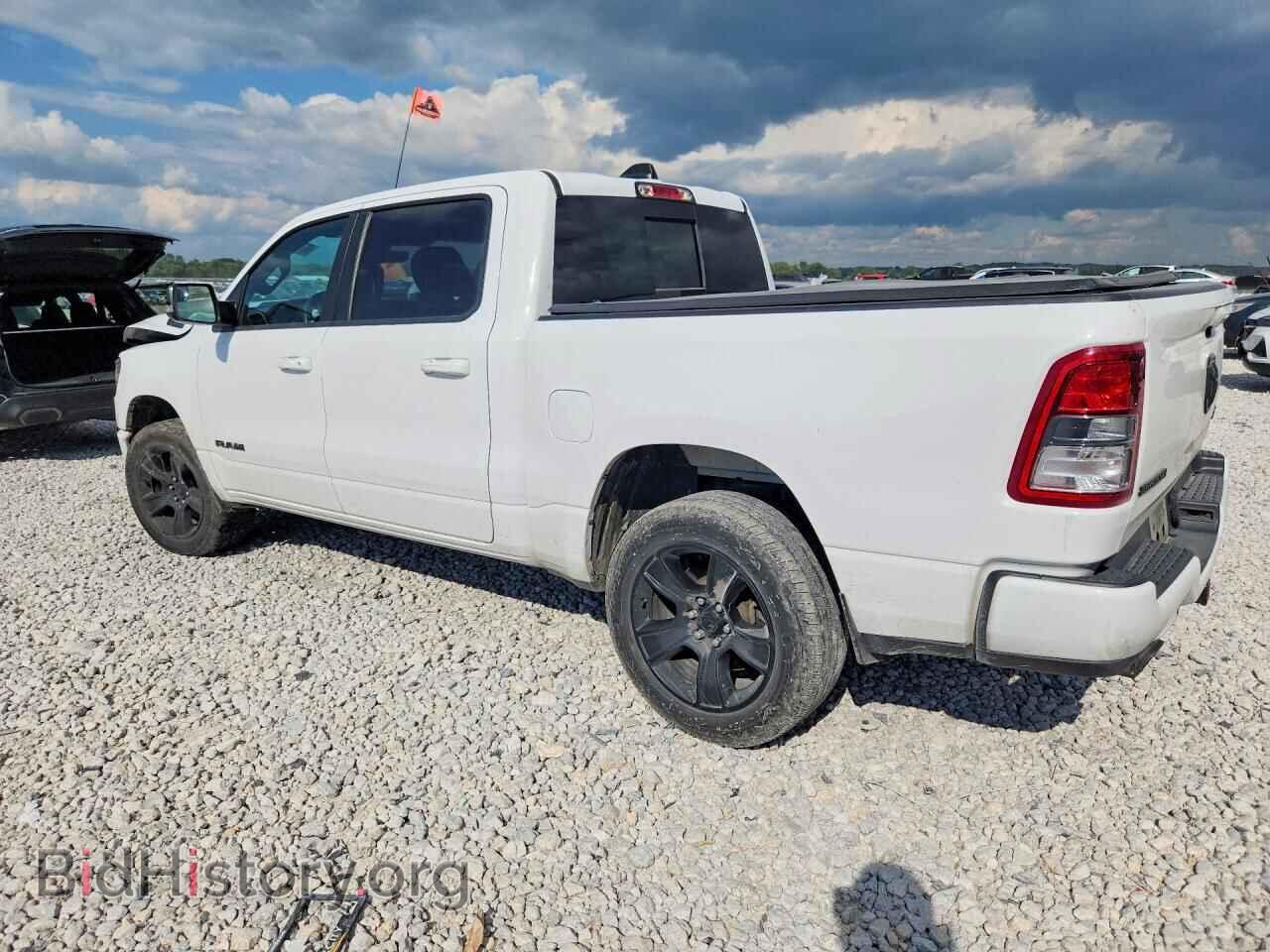 2021 RAM 1500 - VIN: 1C6SRFFT4MN507292 - Фото 2