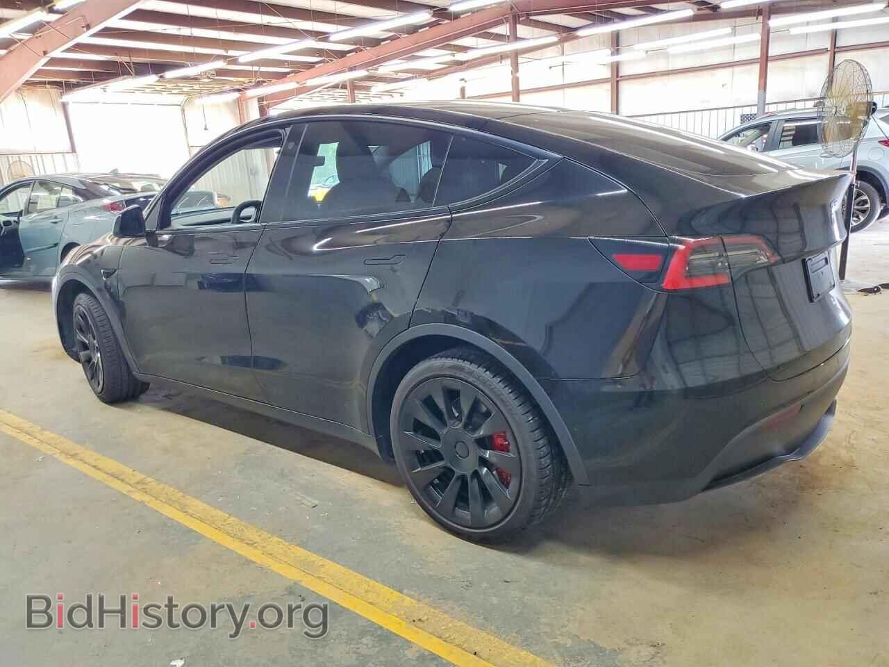 2021 TESLA MODEL Y - VIN: 5YJYGDEEXMF102696 - Фото 2