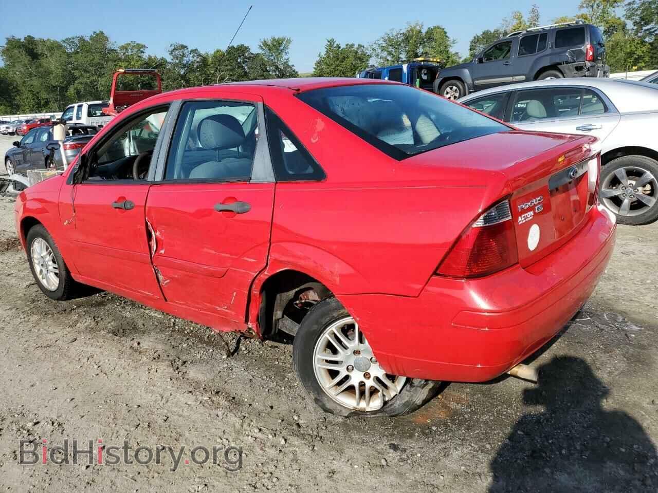 2007 FORD FOCUS - VIN: 1FAFP34NX7W329797 - Фото 2