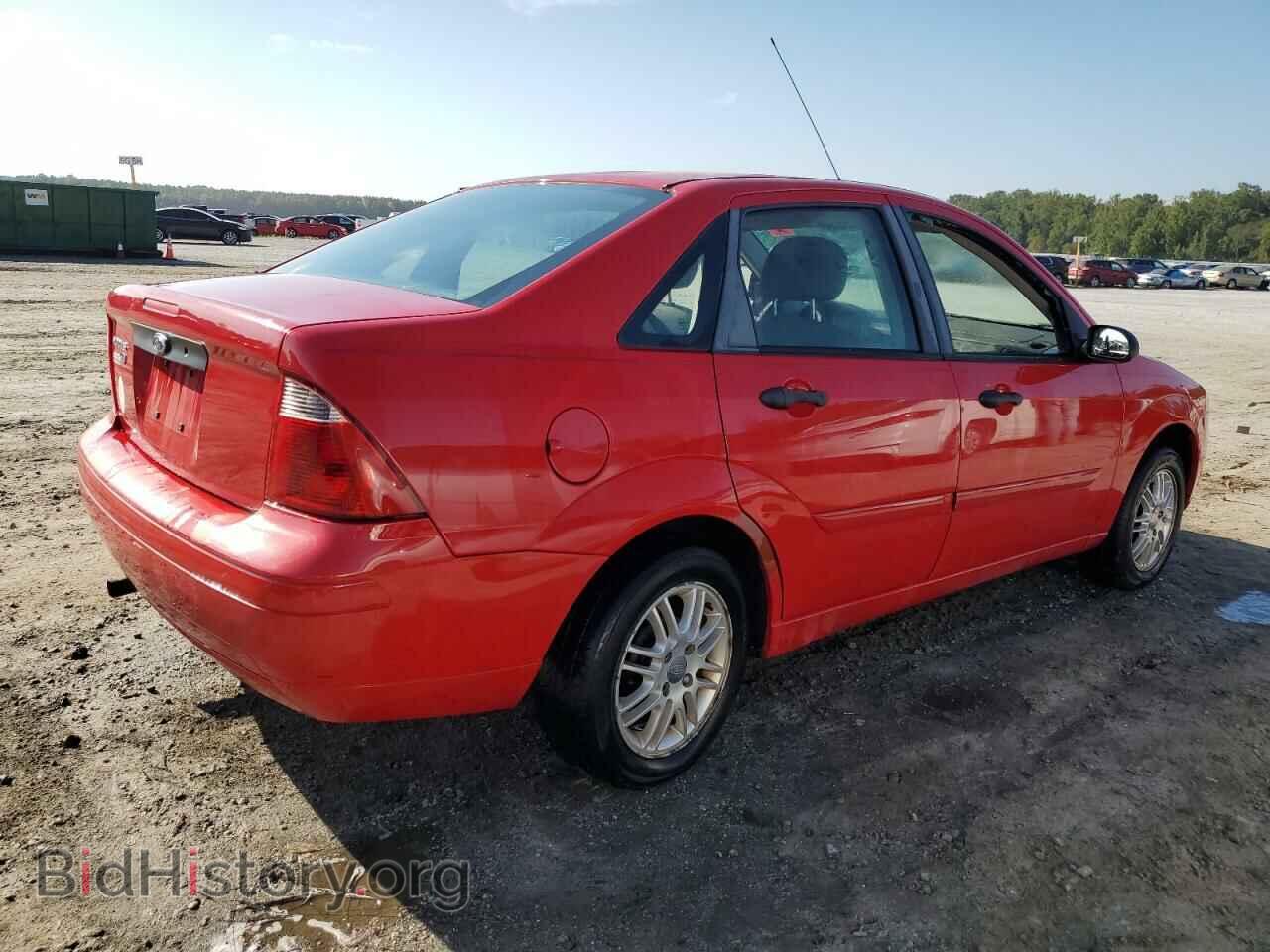 2007 FORD FOCUS - VIN: 1FAFP34NX7W329797 - Фото 3