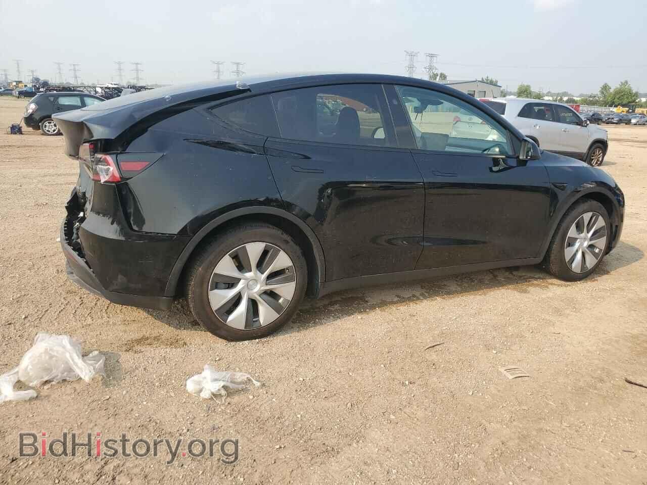 2023 TESLA MODEL Y - VIN: 7SAYGAEE9PF834582 - Photo 3