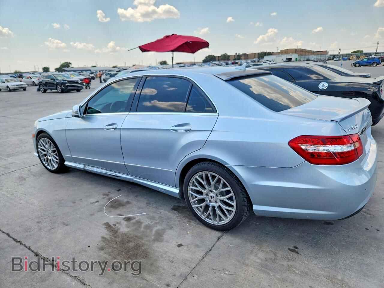 2013 MERCEDES-BENZ E-CLASS - VIN: WDDHF8JB2DA687777 - Photo 2