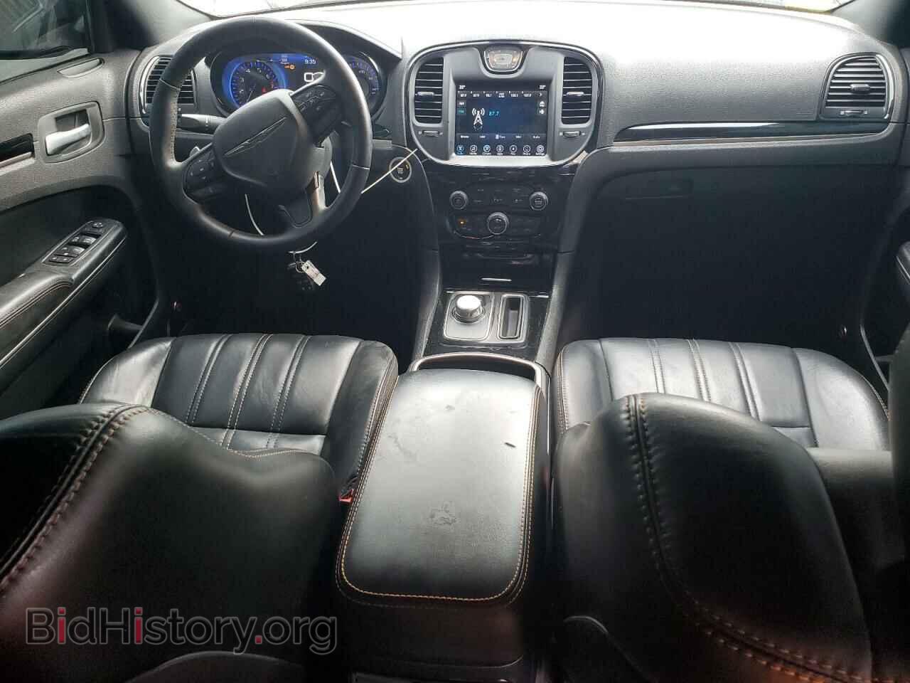 2017 CHRYSLER 300 - VIN: 2C3CCABG7HH547007 - Фото 8