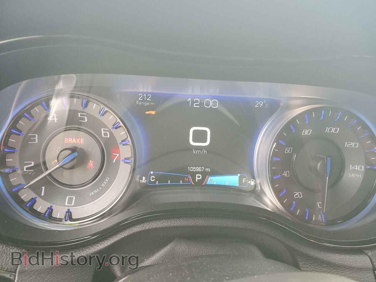 2017 CHRYSLER 300 - VIN: 2C3CCABG7HH547007 - Фото 9