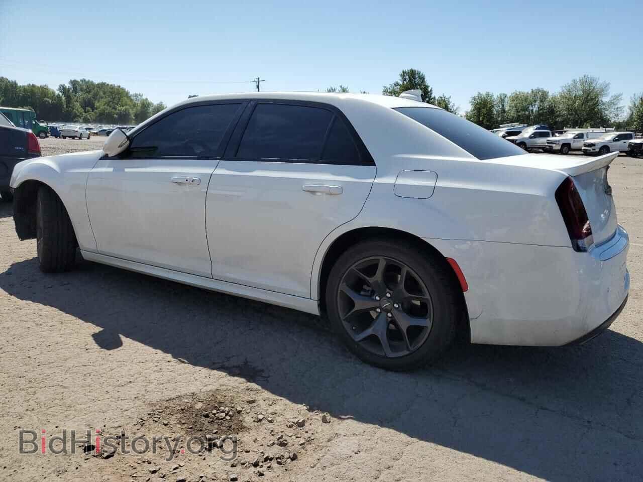 2023 CHRYSLER 300 - VIN: 2C3CCABTXPH640941 - Фото 2