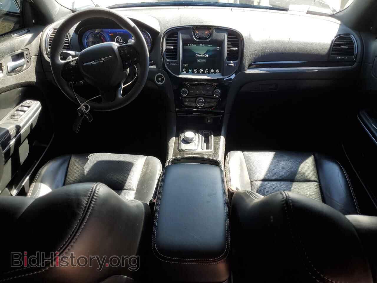 2023 CHRYSLER 300 - VIN: 2C3CCABTXPH640941 - Фото 8