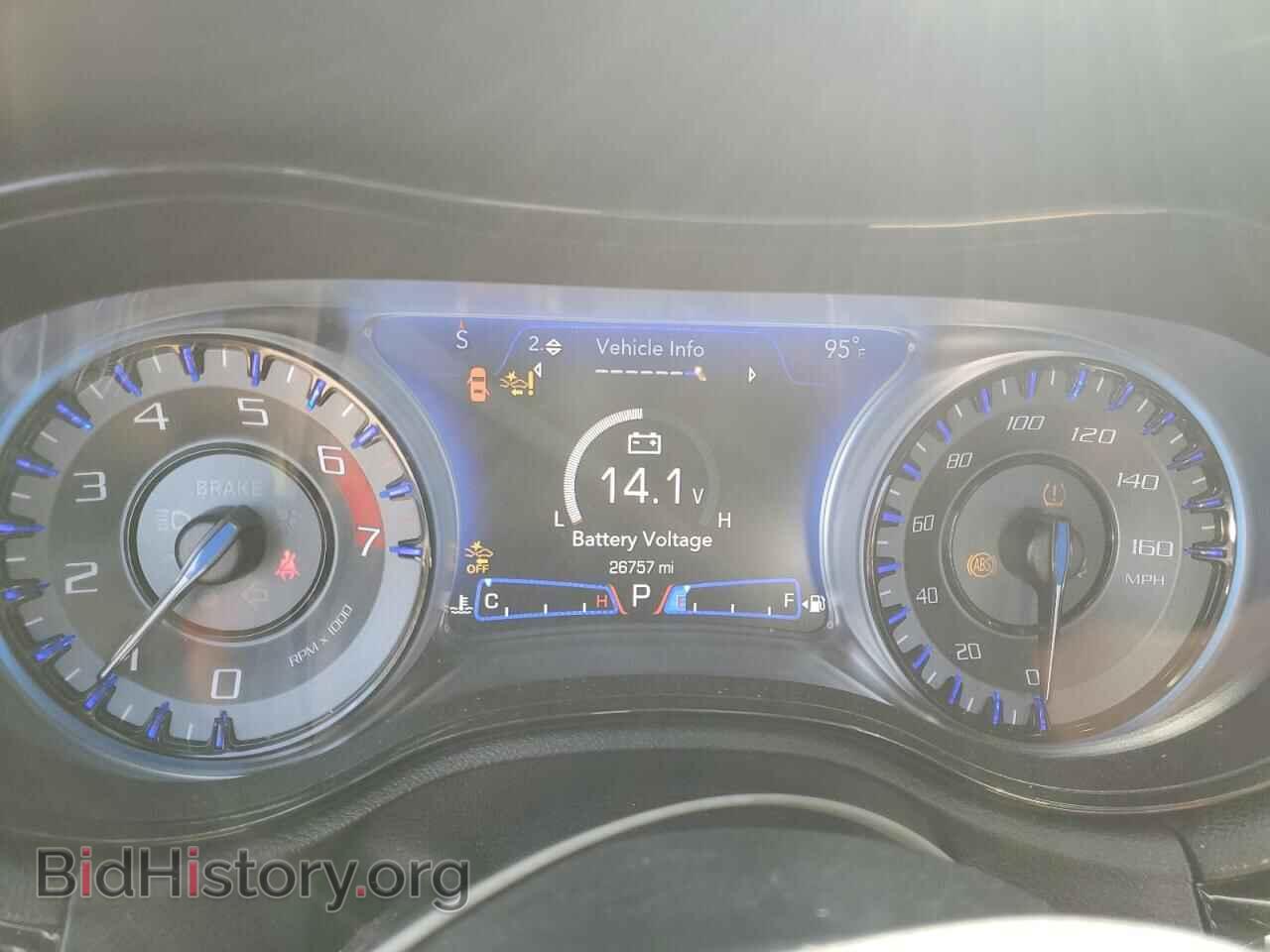 2023 CHRYSLER 300 - VIN: 2C3CCABTXPH640941 - Фото 9