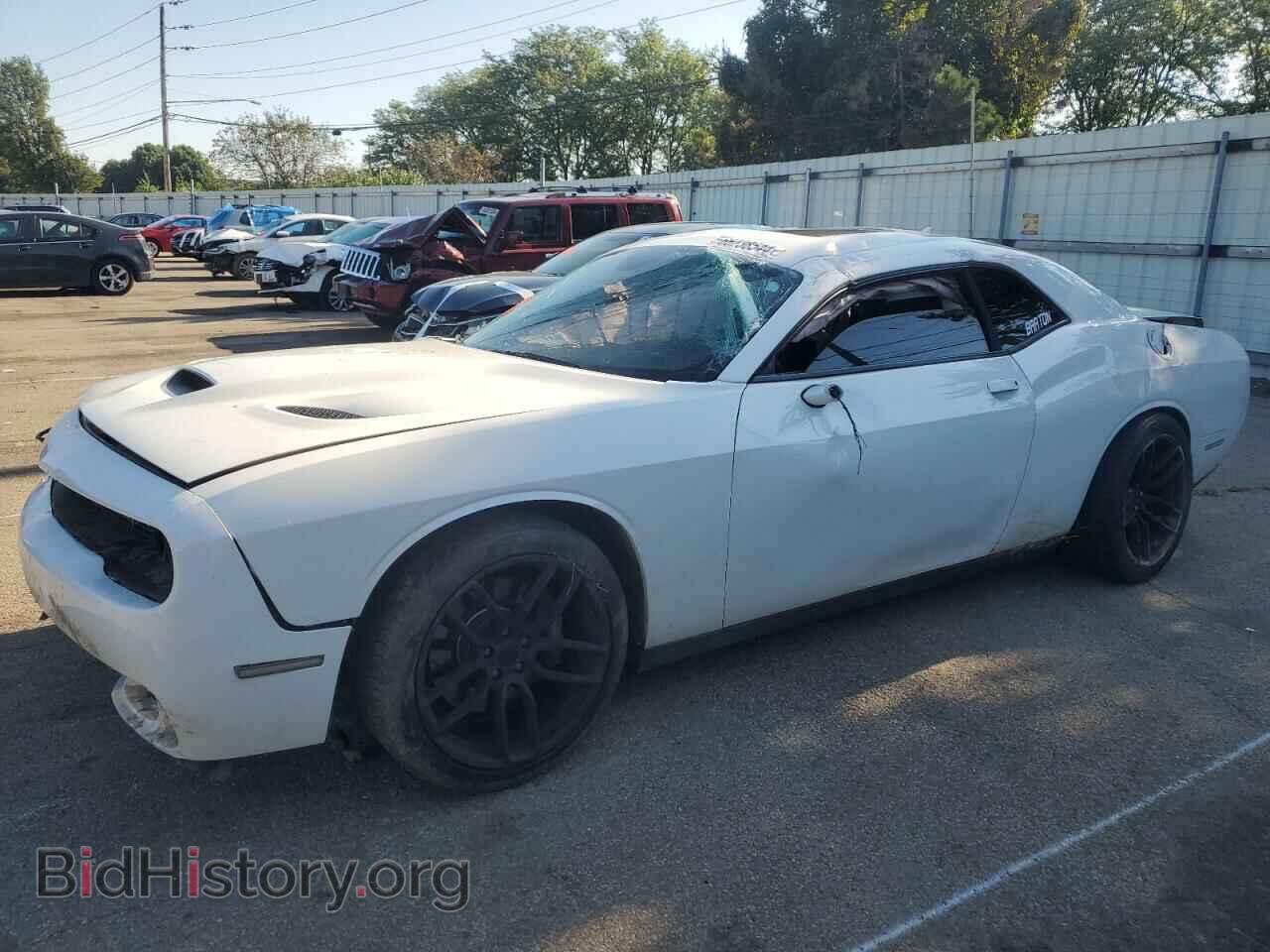 Фотография 2C3CDZFJ2JH333632 - DODGE CHALLENGER 2018