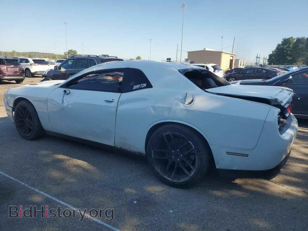 2018 DODGE CHALLENGER - VIN: 2C3CDZFJ2JH333632 - Фото 2