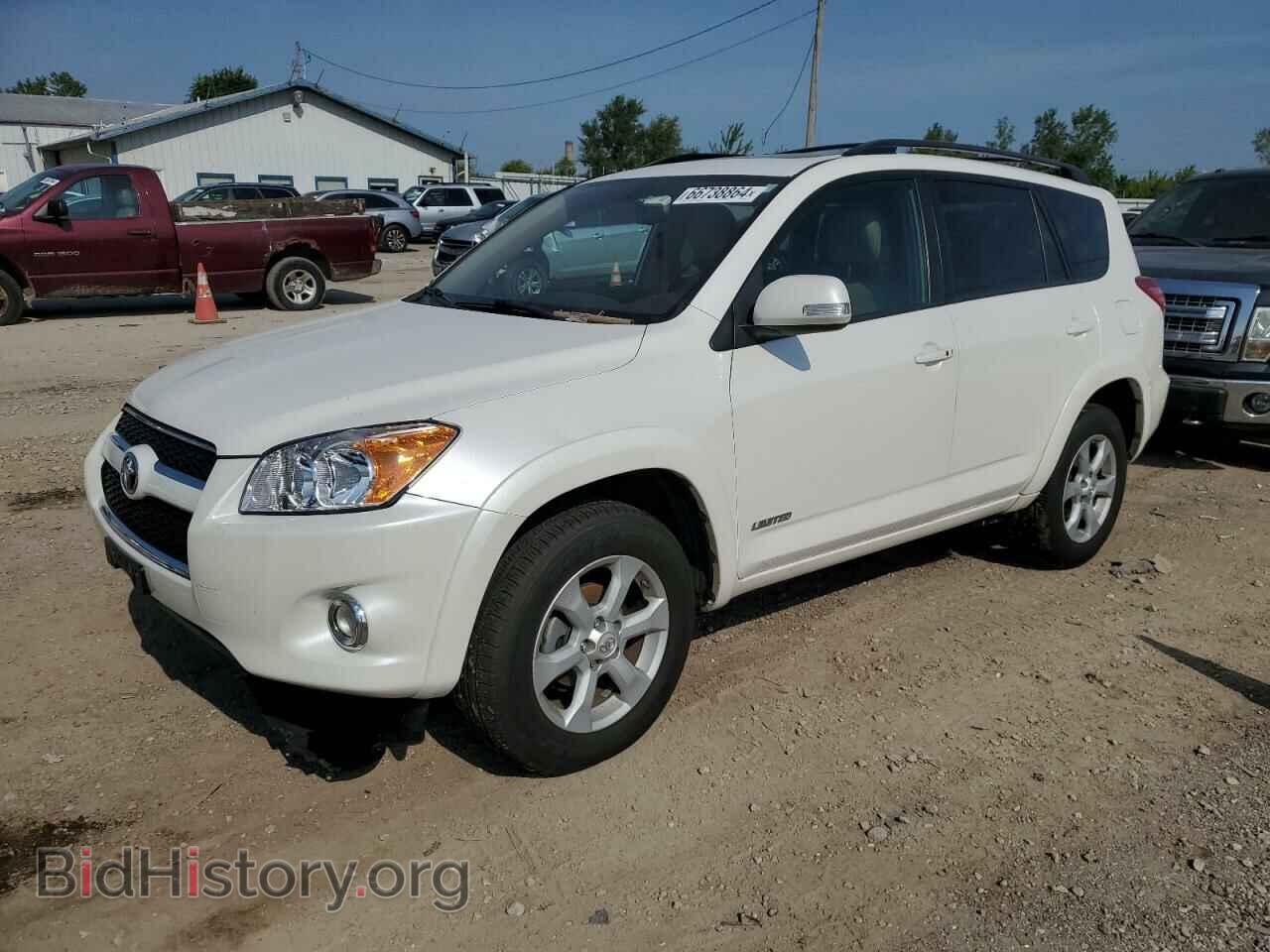 Фотография 2T3YF4DV1CW141013 - TOYOTA RAV4 2012