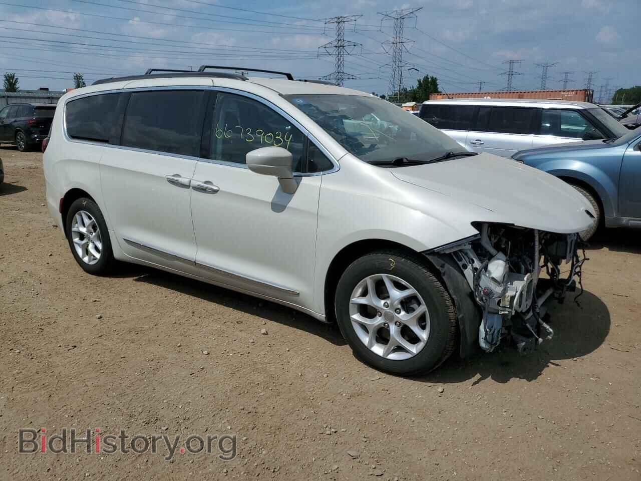 2017 CHRYSLER PACIFICA - VIN: 2C4RC1BG2HR730461 - Photo 4
