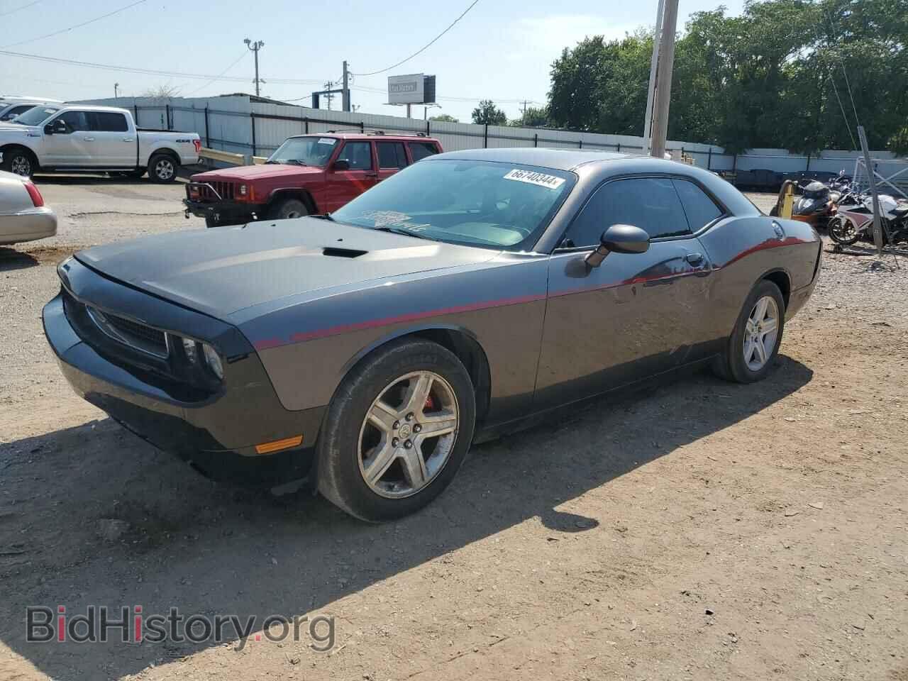 Фотография 2C3CDYAG1DH679679 - DODGE CHALLENGER 2013