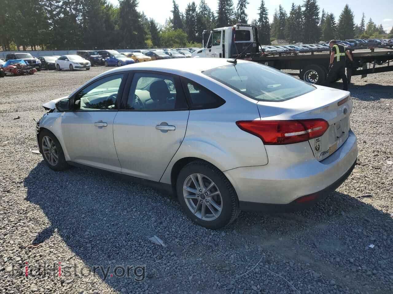 2017 FORD FOCUS - VIN: 1FADP3F2XHL246352 - Фото 2