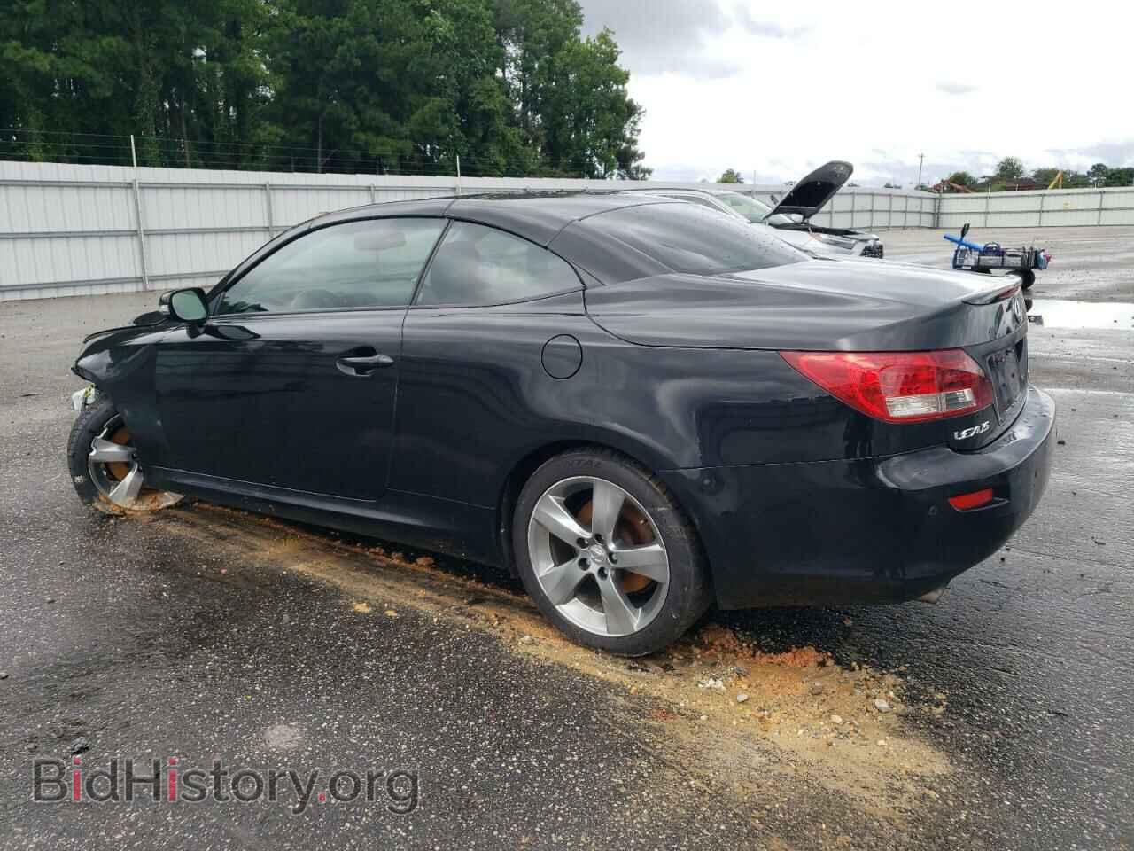 2010 LEXUS IS - VIN: JTHFE2C21A2500094 - Photo 2