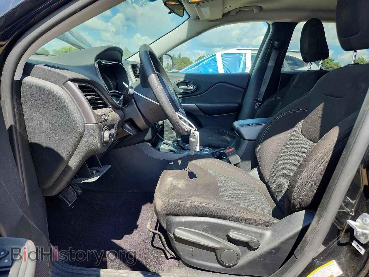 2019 JEEP CHEROKEE - VIN: 1C4PJLCB6KD178257 - Фото 7