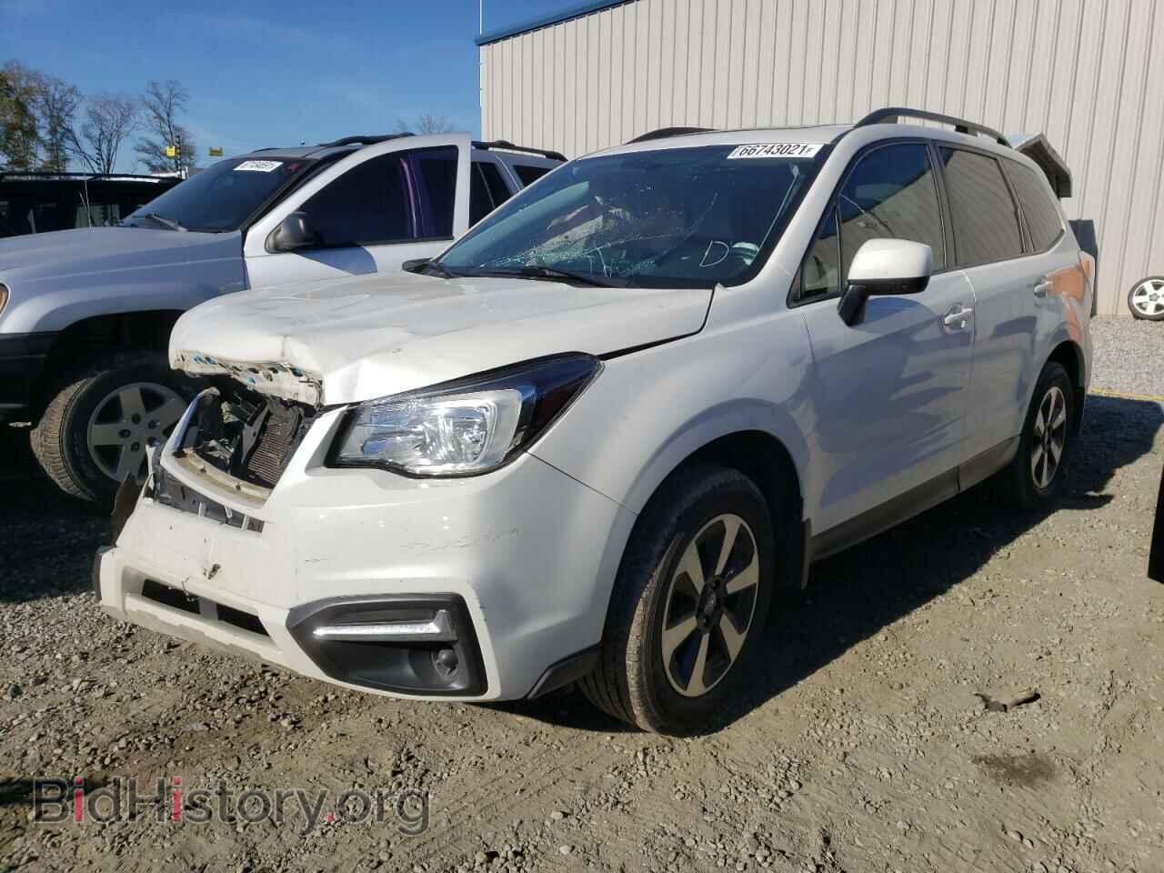 2017 SUBARU FORESTER - VIN: JF2SJAECXHH441762 - Фото 2