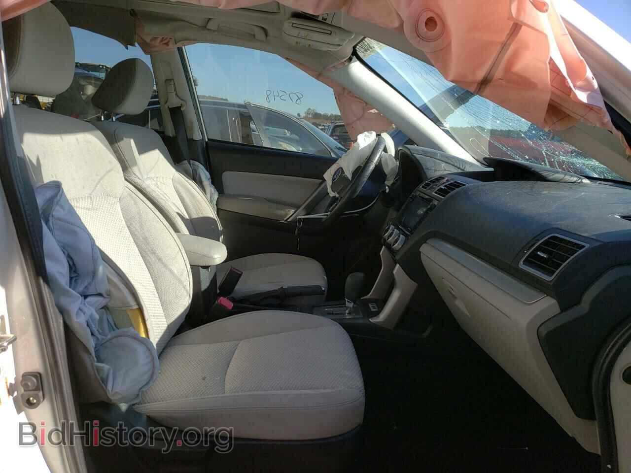2017 SUBARU FORESTER - VIN: JF2SJAECXHH441762 - Фото 5