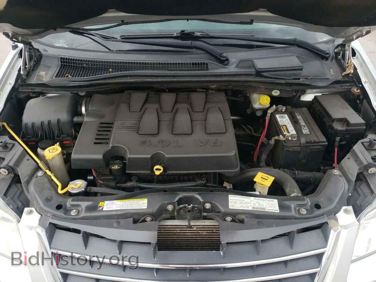 2008 CHRYSLER MINIVAN - VIN: 2A8HR64X58R631677 - Фото 7