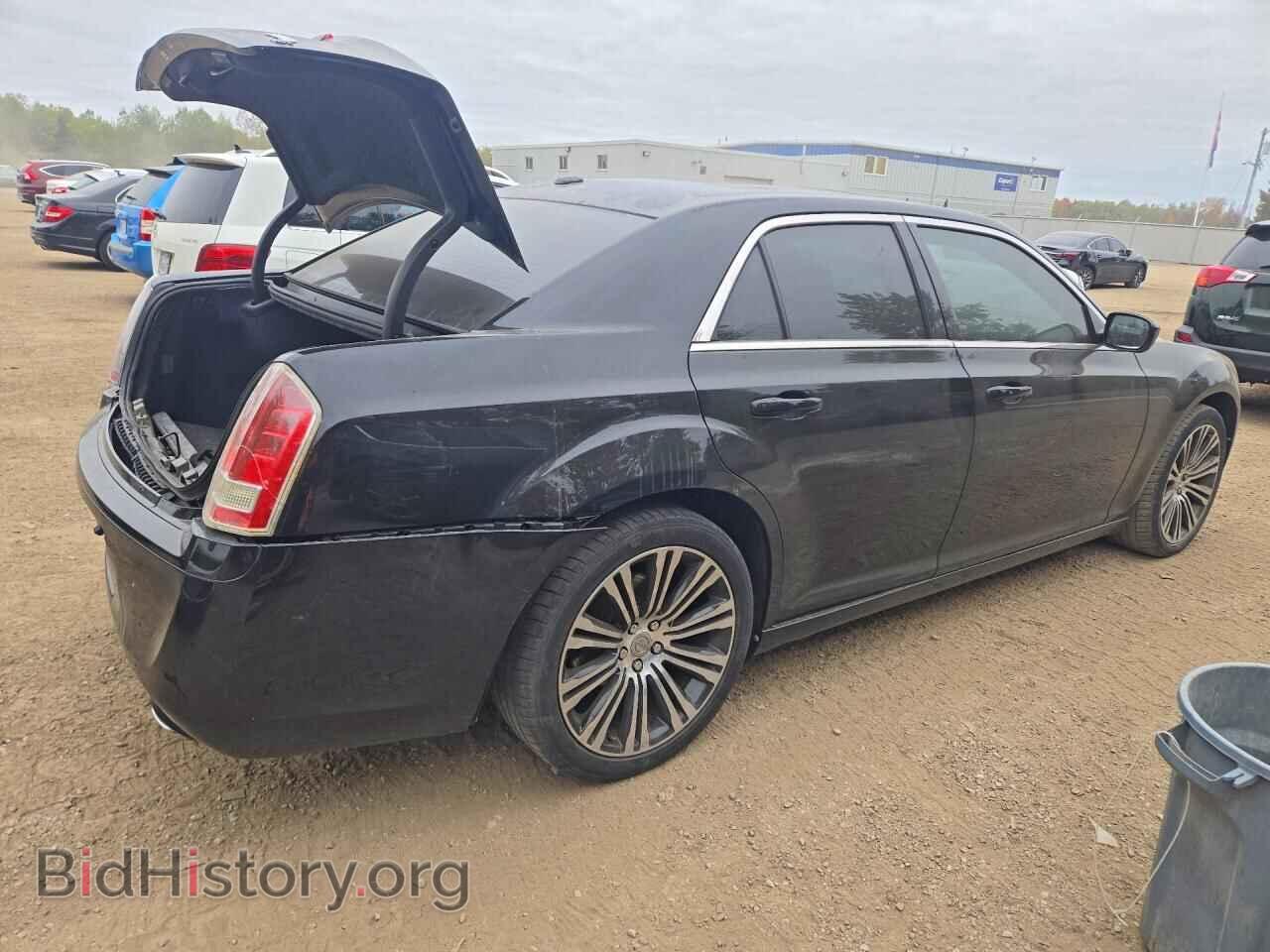 2012 CHRYSLER 300 - VIN: 2C3CCABG3CH225330 - Фото 3