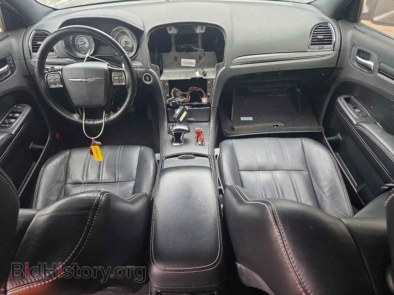 2012 CHRYSLER 300 - VIN: 2C3CCABG3CH225330 - Фото 8