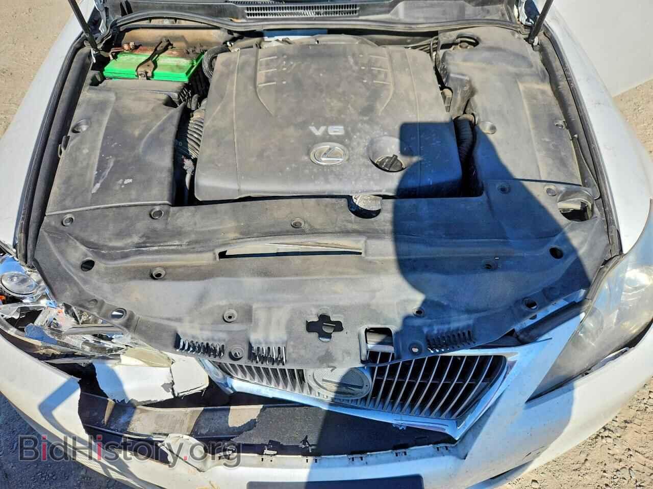 2011 LEXUS IS - VIN: JTHBF5C26B5142133 - Photo 11