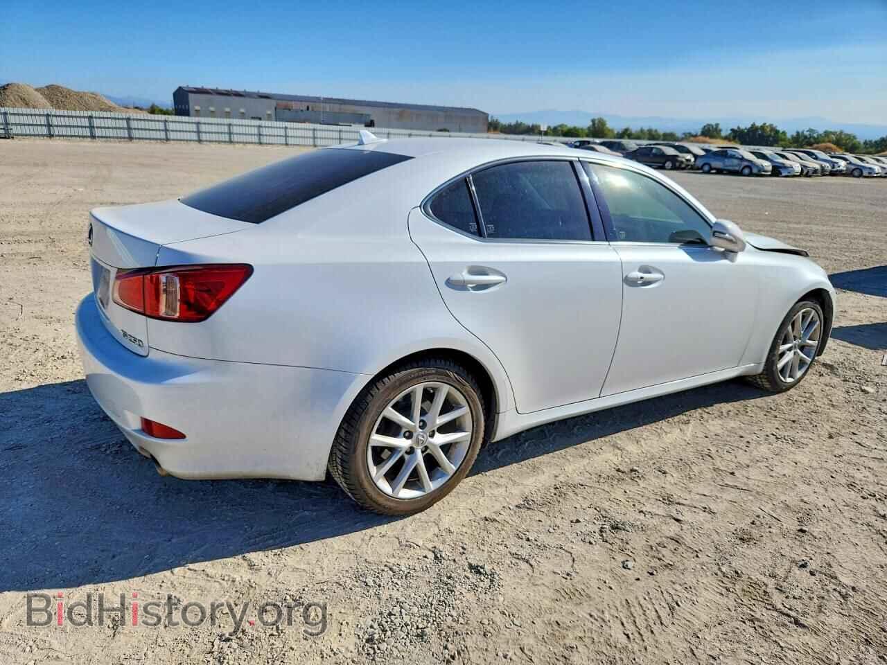 2011 LEXUS IS - VIN: JTHBF5C26B5142133 - Photo 3