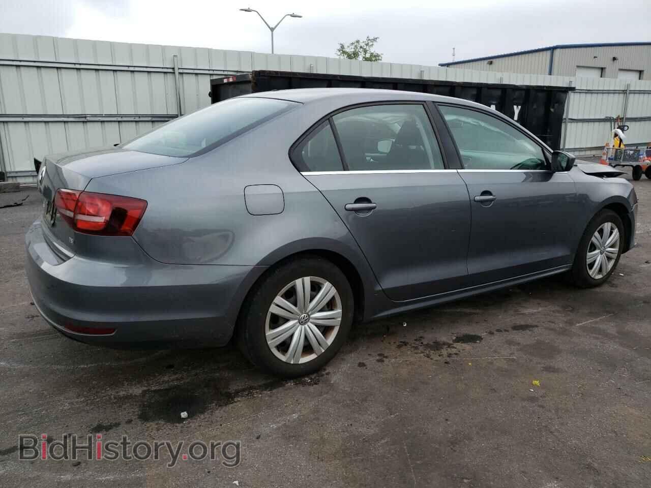 2017 VOLKSWAGEN JETTA - VIN: 3VW2B7AJ5HM366707 - Фото 3