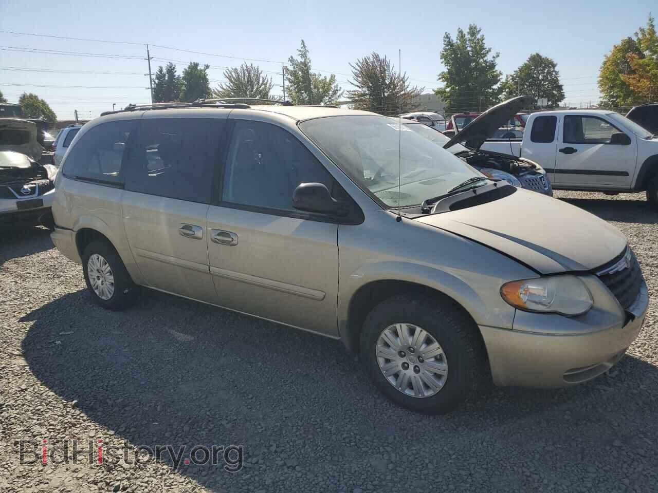 2006 CHRYSLER MINIVAN - VIN: 2A4GP44R76R684113 - Фото 4