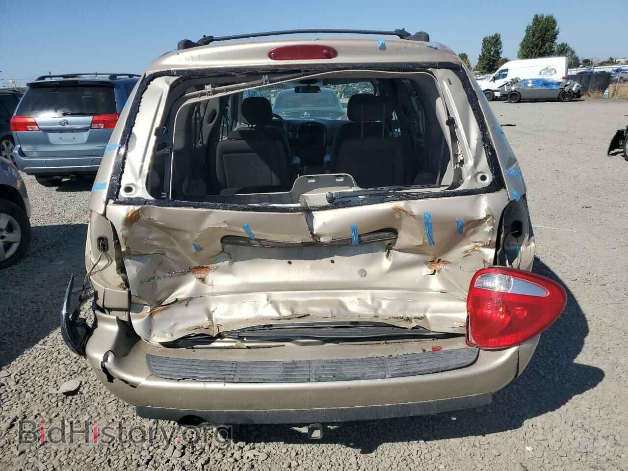 2006 CHRYSLER MINIVAN - VIN: 2A4GP44R76R684113 - Фото 6