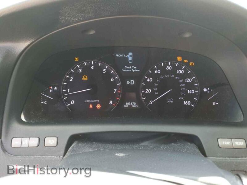 2007 Lexus LS460 (VIN JTHBL46F075030100) — photo 9 of 12