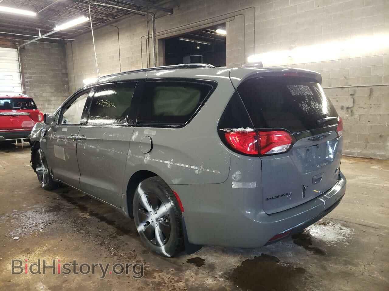 2020 CHRYSLER PACIFICA - VIN: 2C4RC1L75LR196279 - Photo 2