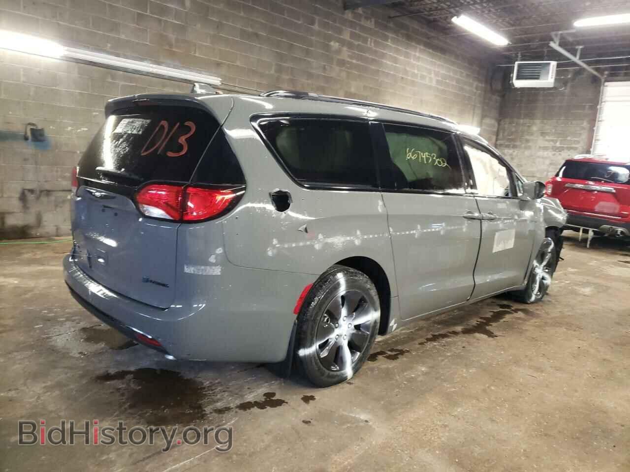 2020 CHRYSLER PACIFICA - VIN: 2C4RC1L75LR196279 - Photo 3