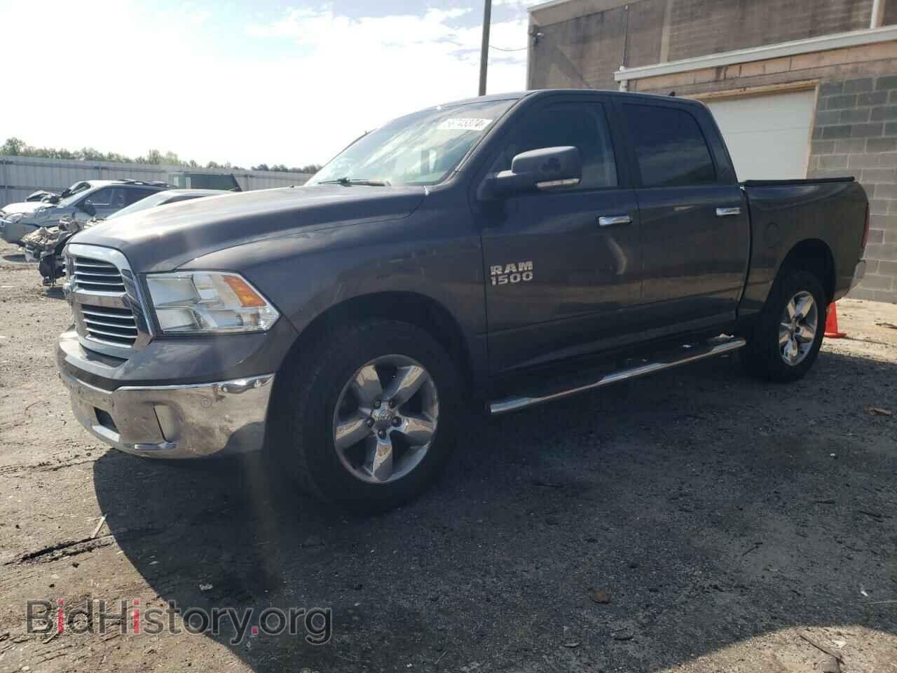 Photo 1C6RR7LG2JS221059 - RAM 1500 2018