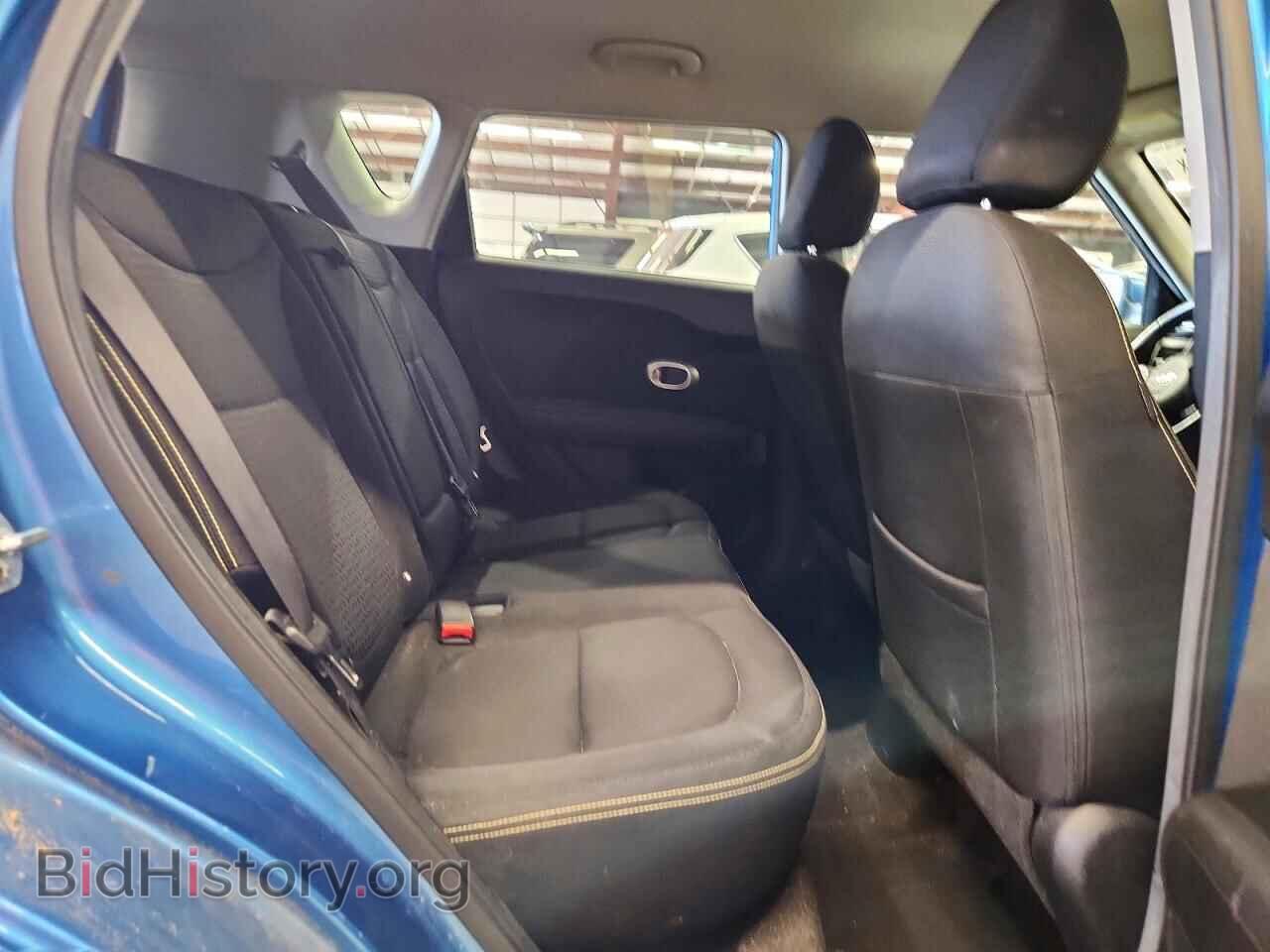 2016 KIA SOUL - VIN: KNDJP3A53G7370131 - Фото 10