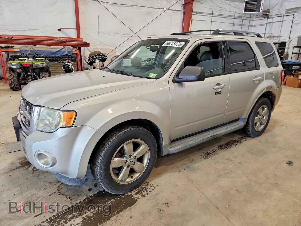 Фотография 1FMCU0EG3AKA01684 - FORD ESCAPE 2010