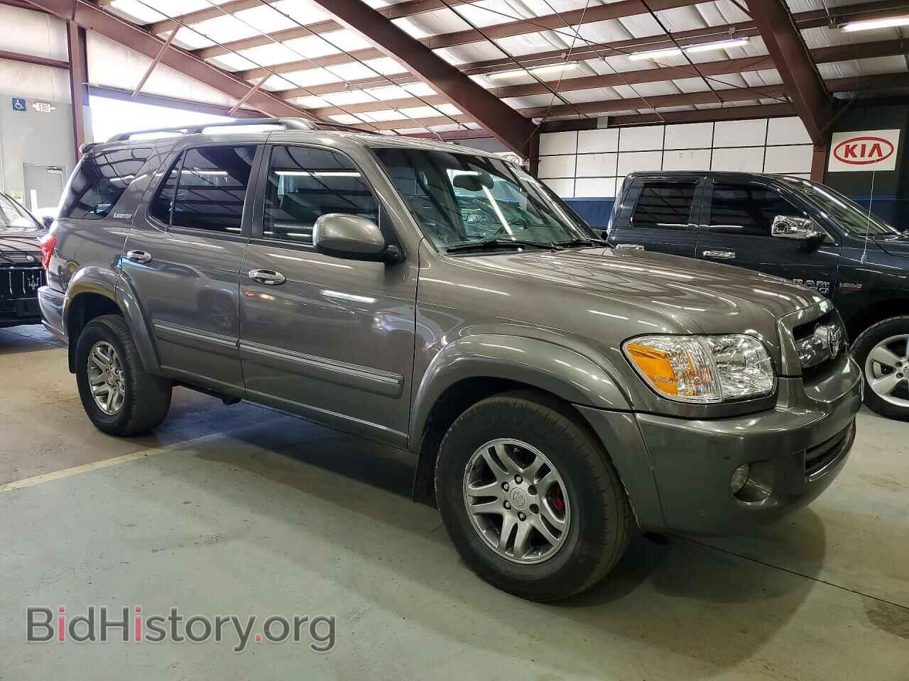 2006 TOYOTA SEQUOIA - VIN: 5TDBT48A66S269940 - Фото 4