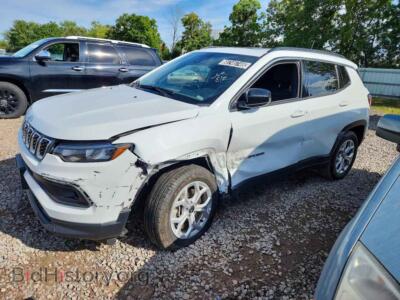 2025 Jeep COMPASS Latitude, белый — VIN 3C4NJDBN0ST547312, Copart