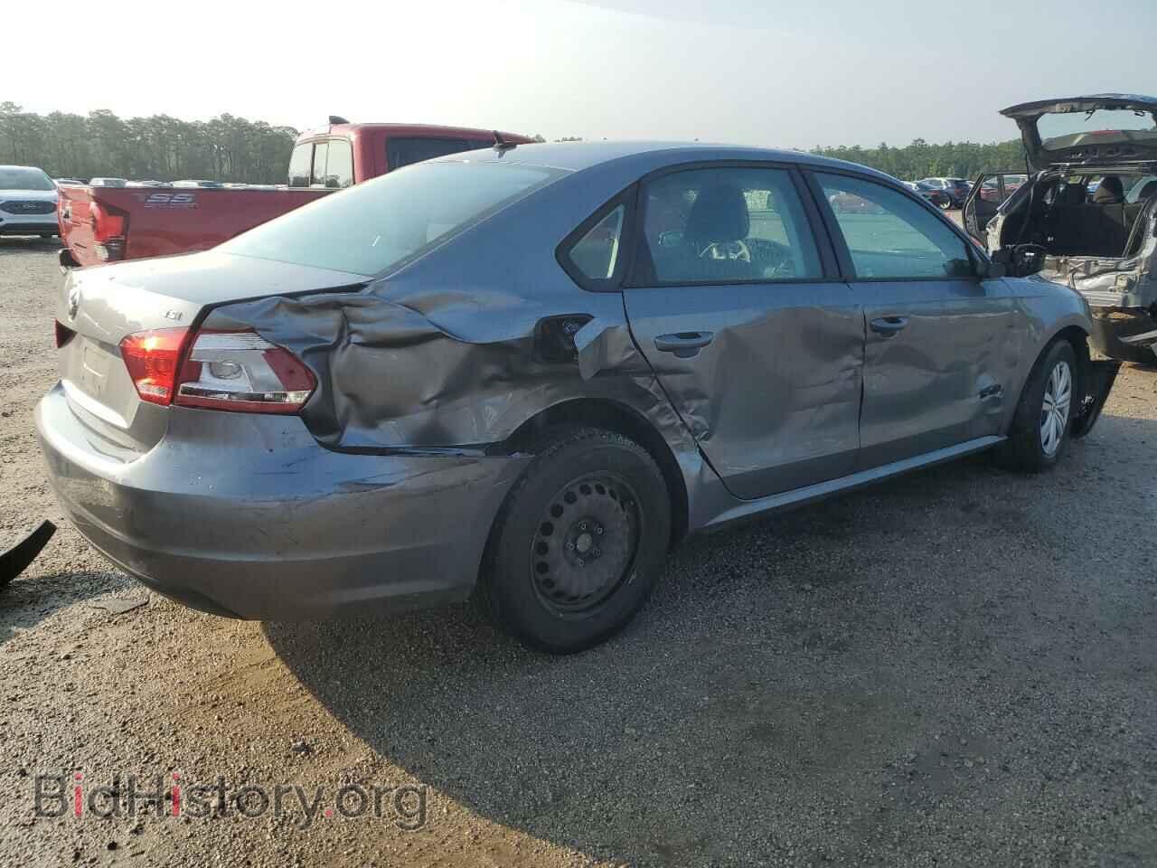 2015 VOLKSWAGEN PASSAT - VIN: 1VWAT7A34FC076256 - Фото 3