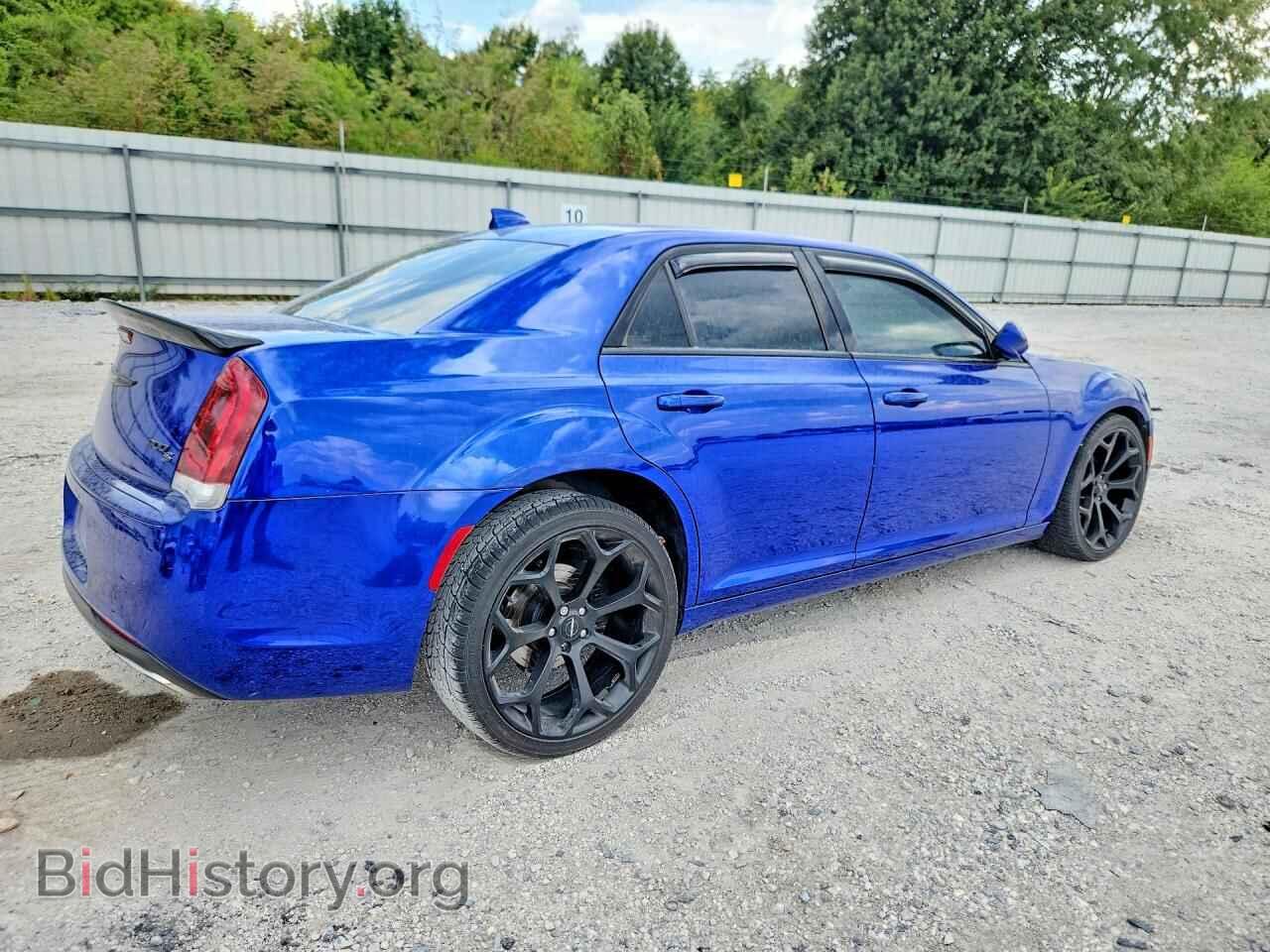2018 CHRYSLER 300 - VIN: 2C3CCABG4JH332299 - Photo 3
