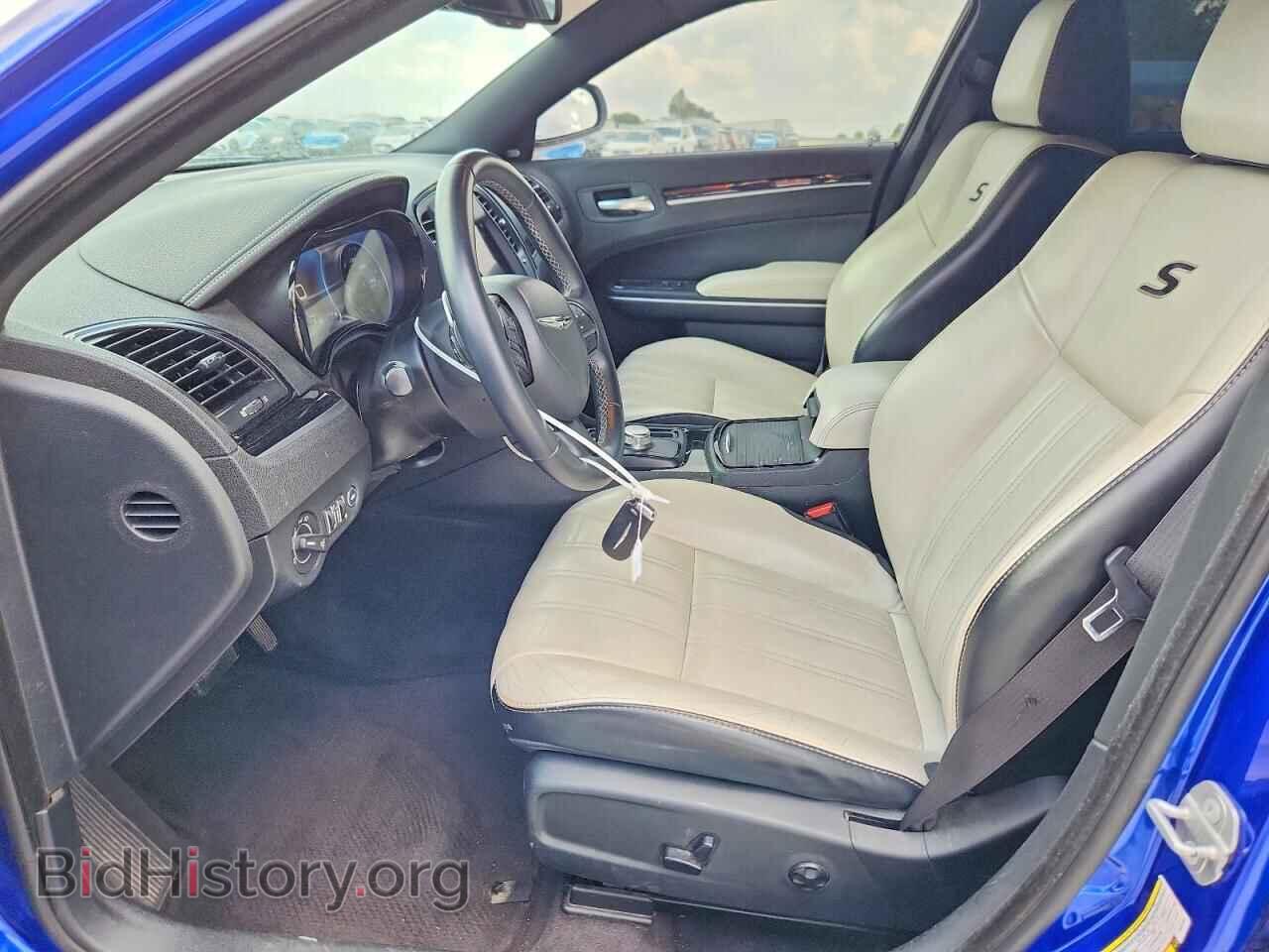 2018 CHRYSLER 300 - VIN: 2C3CCABG4JH332299 - Photo 7