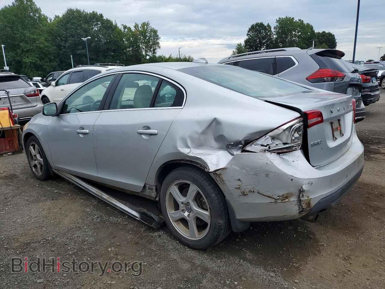 2012 VOLVO S60 - VIN: YV1622FS2C2021296 - Photo 2