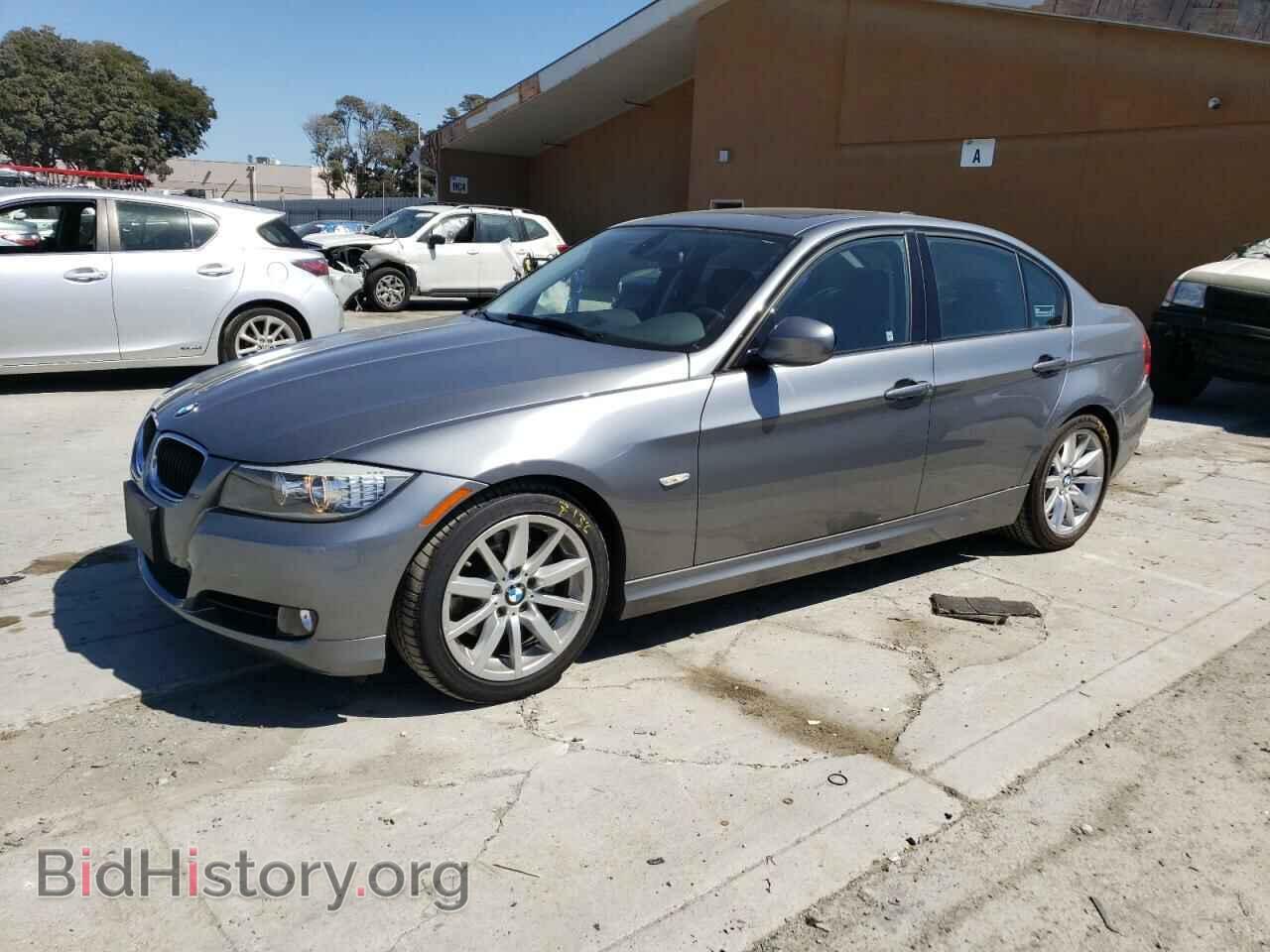 Photo WBAPH5G59BNM82959 - BMW 3 SERIES 2011