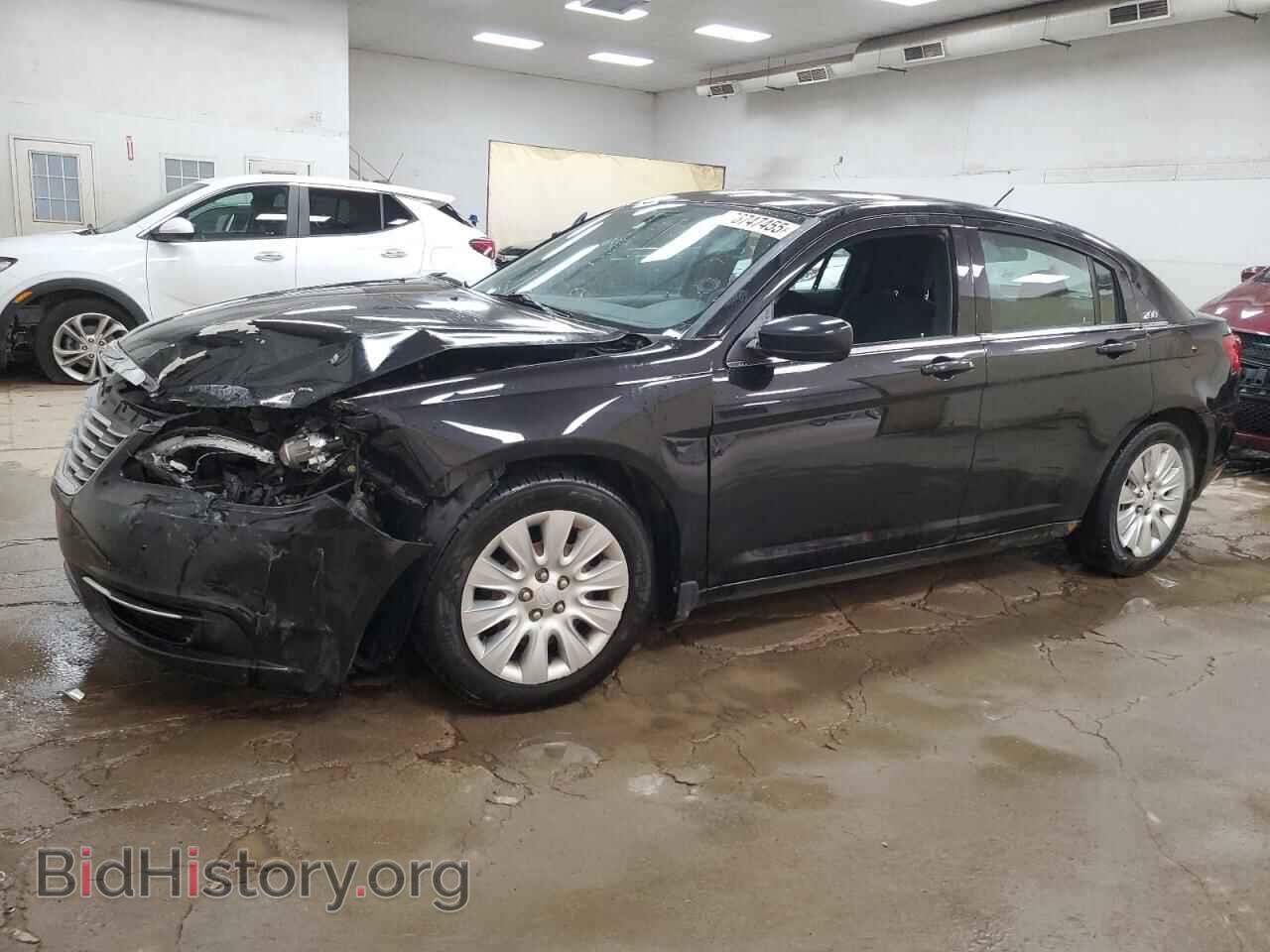 Photo 1C3CCBAB8DN587822 - CHRYSLER 200 2013