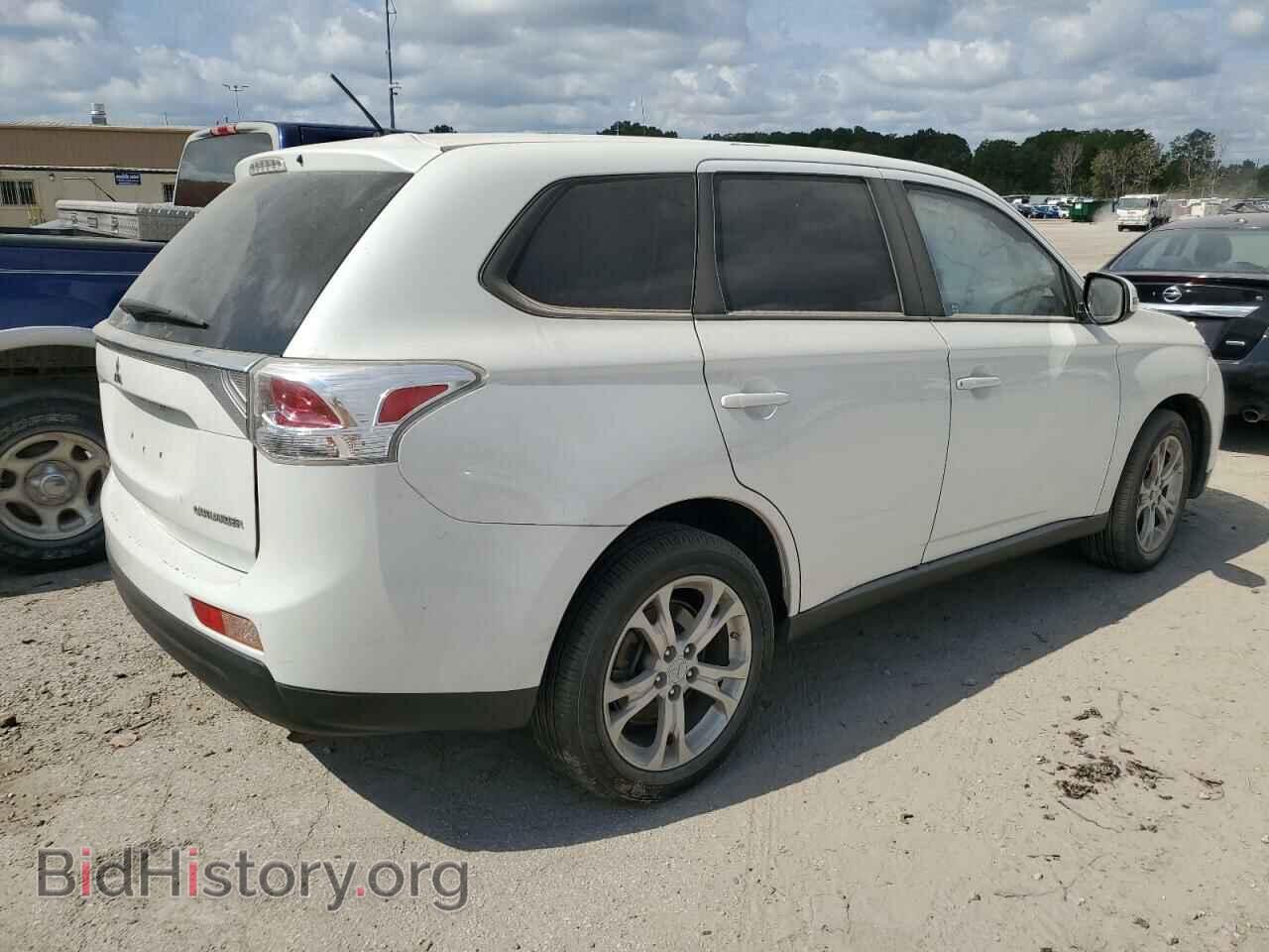 2014 MITSUBISHI OUTLANDER - VIN: JA4AD3A32EZ020184 - Фото 3