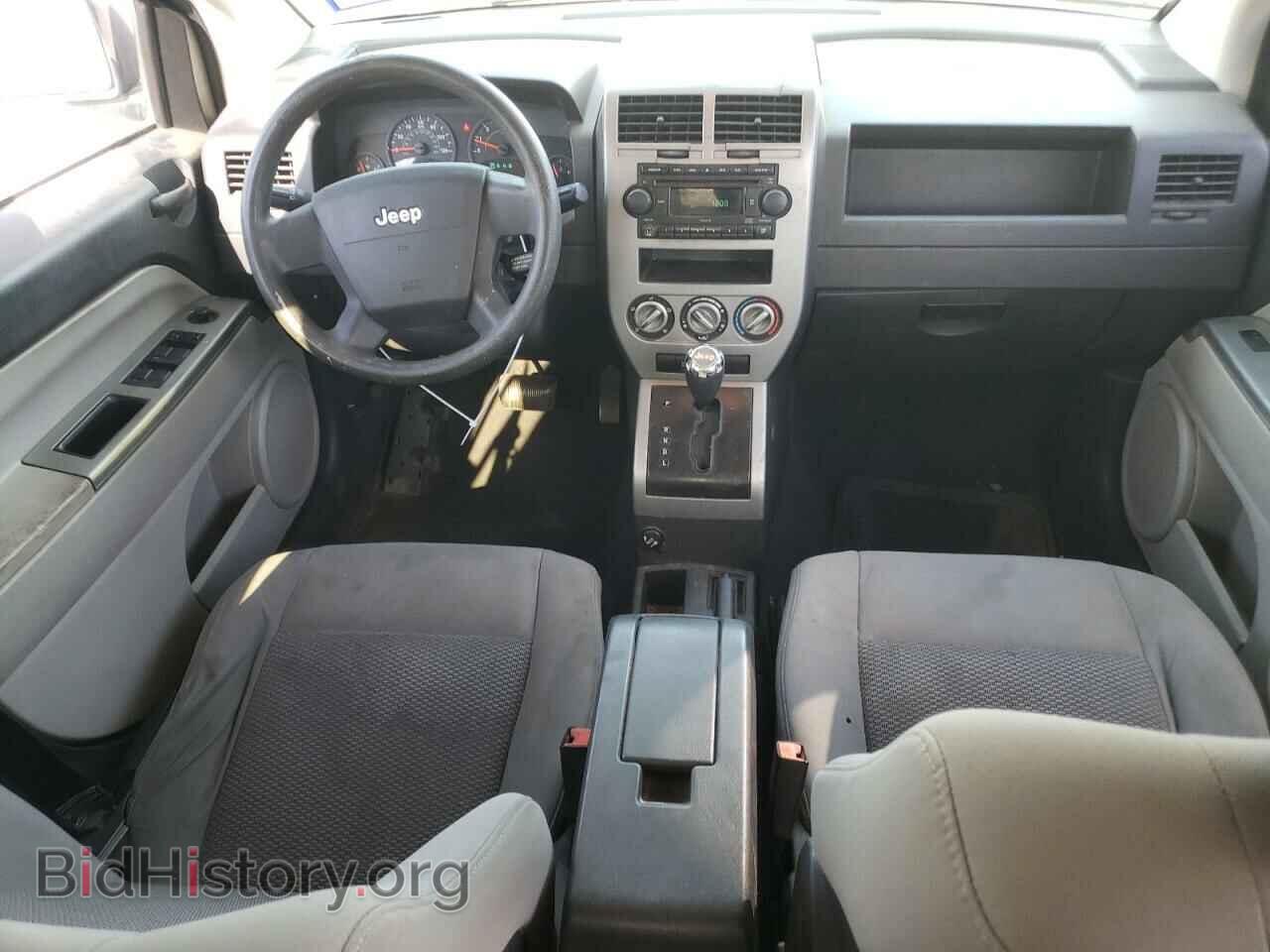 2007 JEEP COMPASS - VIN: 1J8FT47W97D105988 - Фото 8