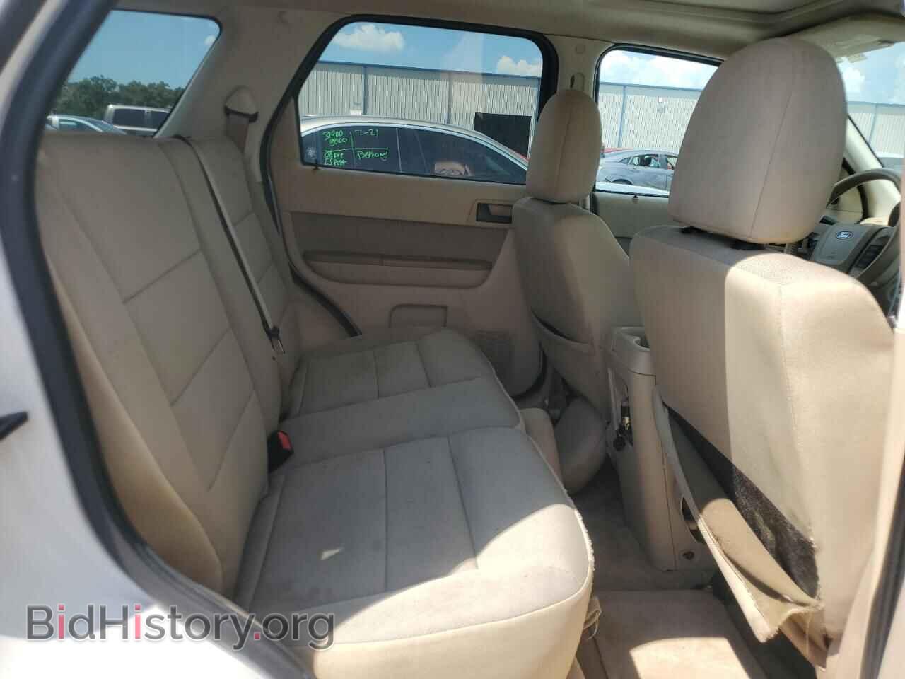 2010 FORD ESCAPE - VIN: 1FMCU0DG5AKC94389 - Фото 11